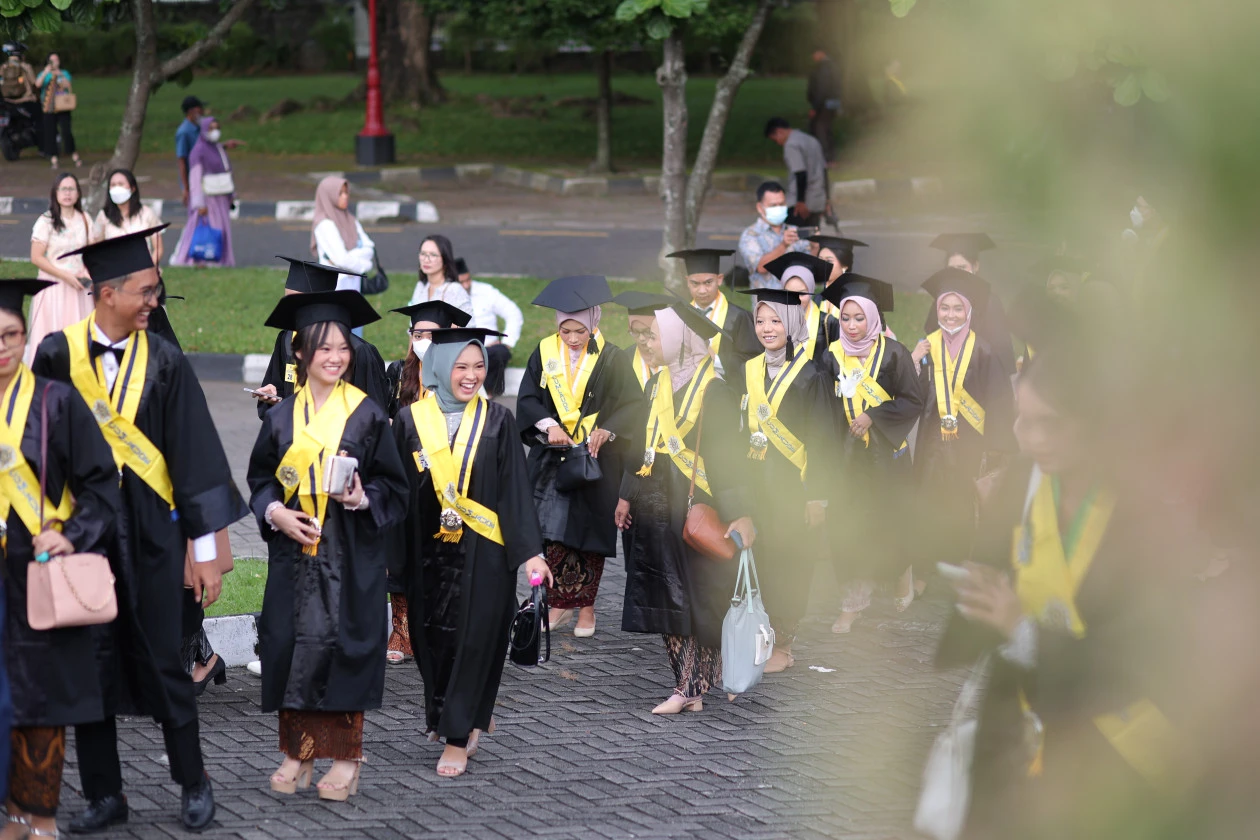 Wisuda Universitas Gadjah Mada